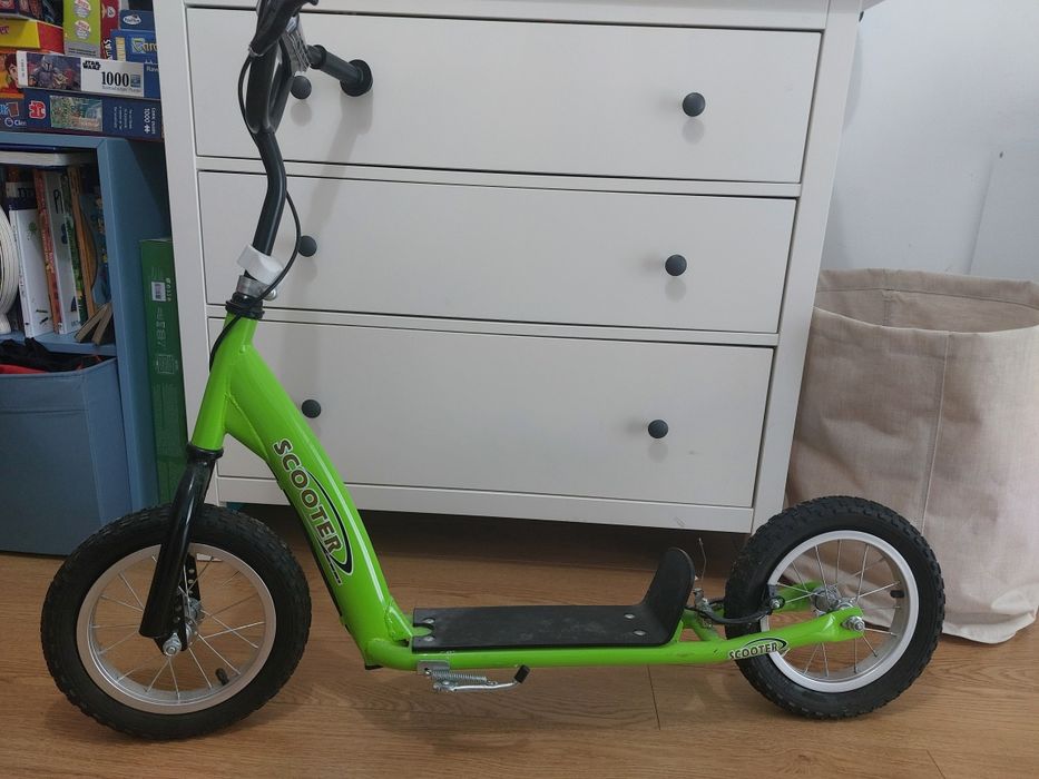 Trotinette com travão