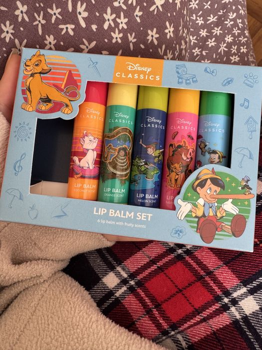 набір бальзамів для губ disney