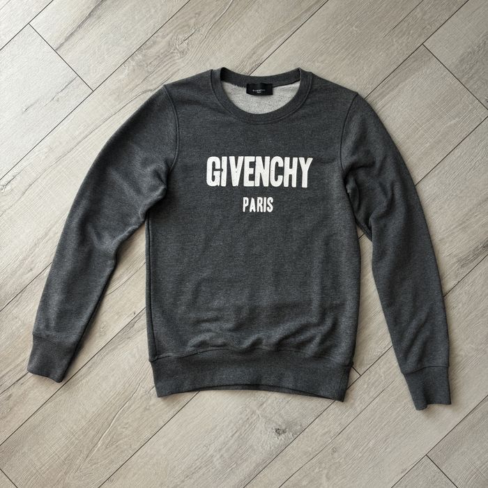ciemnoszara bluza crewneck givenchy paris highend designer M