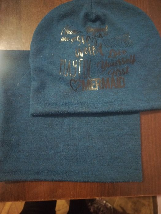 Шапка з валиком.