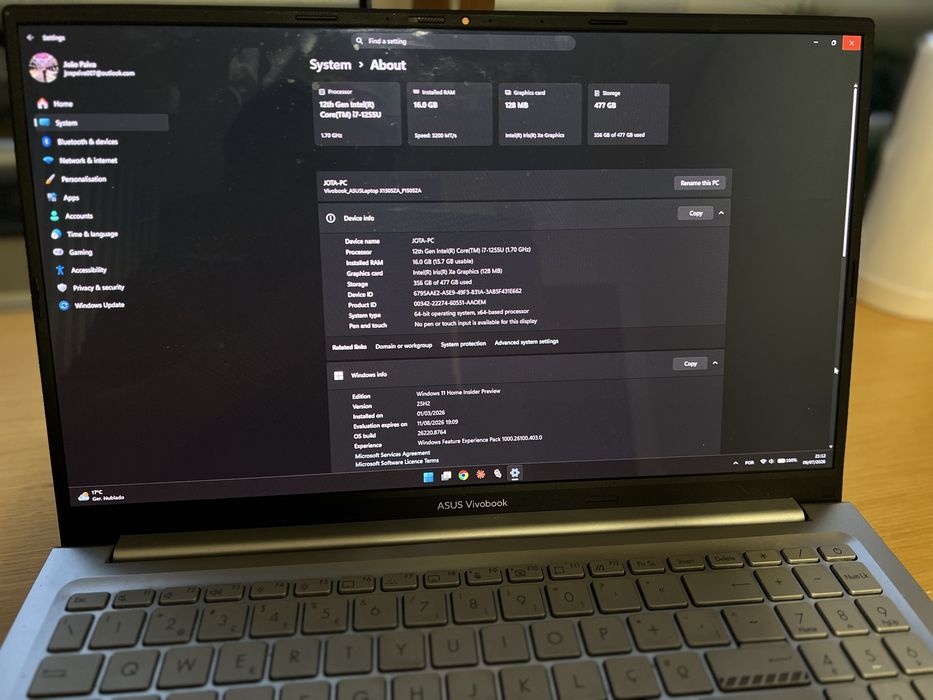 Asus Vivobook  OLed Excelente estado