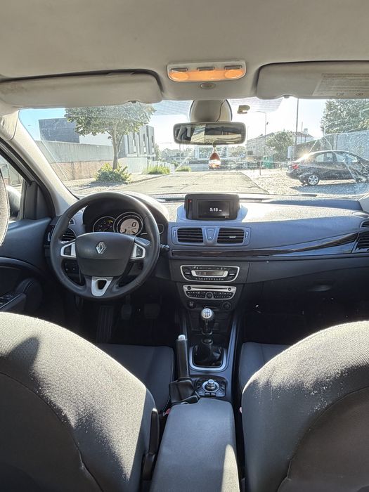 Renault Mégane 1.5 dCi 110 cv | 2011 |  bem conservado