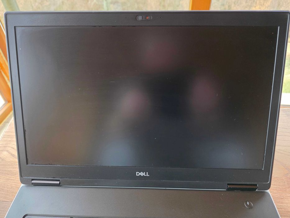 Stacja robocza Dell Precision 7740 i9-9980HK 17.3" 64GB RAM, 512GB SSD nowa bateria