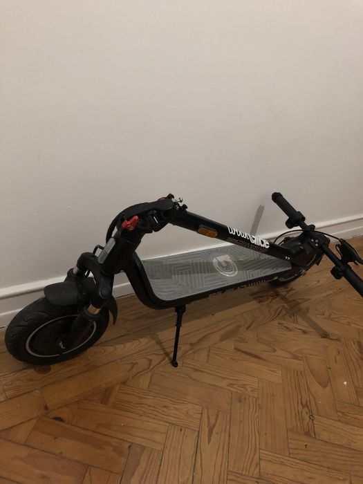 Trotinete Urban glide 85EVO  20km Nova sem carregador