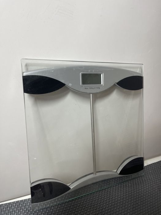 Ваги(є 4 на вибір)