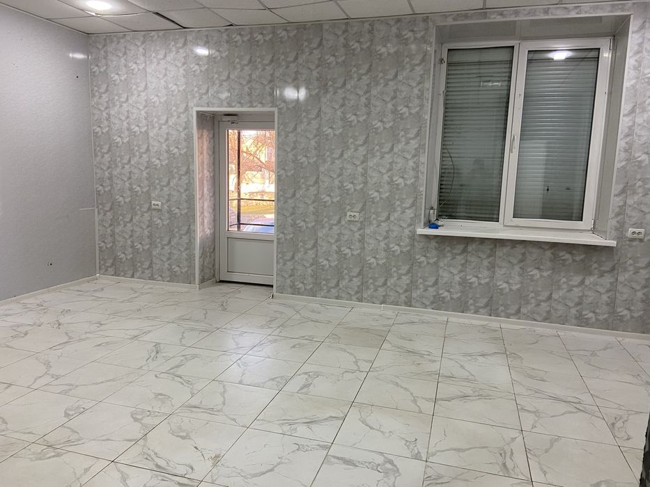 Здам комерційне приміщення в центрі міста Кобеляки