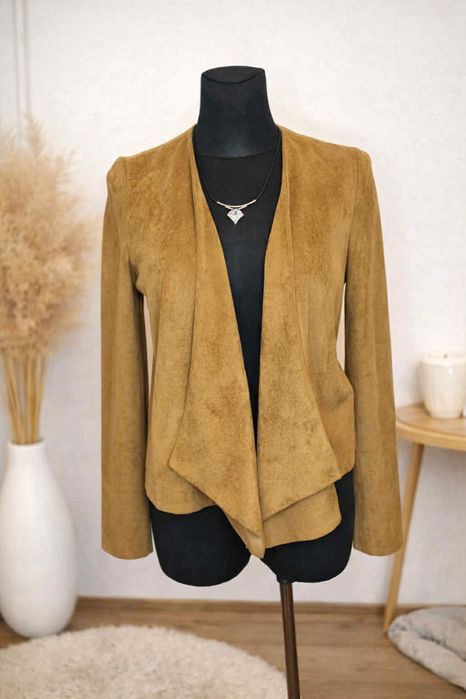 Marynarka damska żakiet nakrycie M 38 Reserved musztardowy zamsz casua