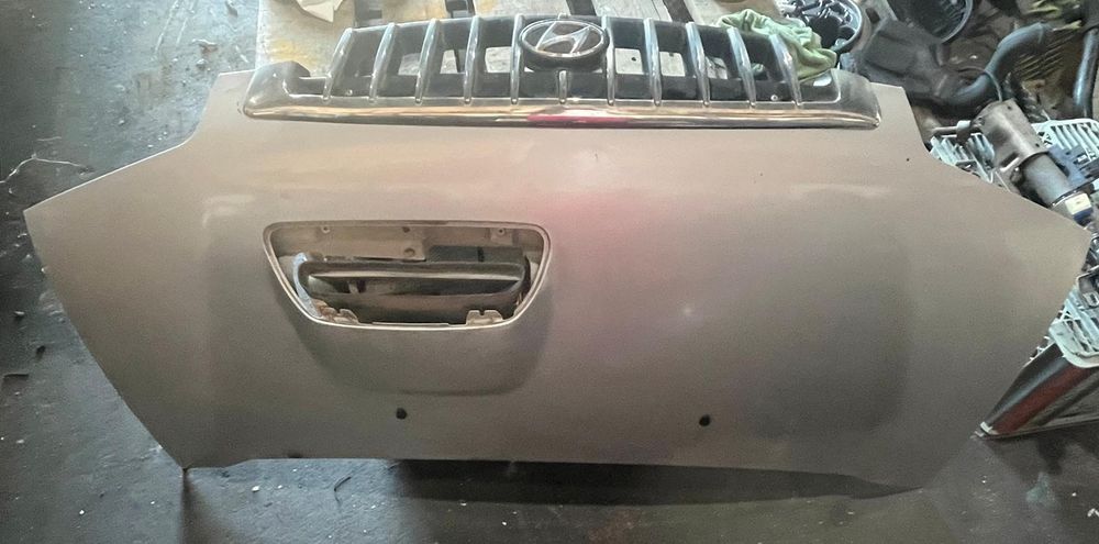 Capo Hyundai H1  em bom estado
