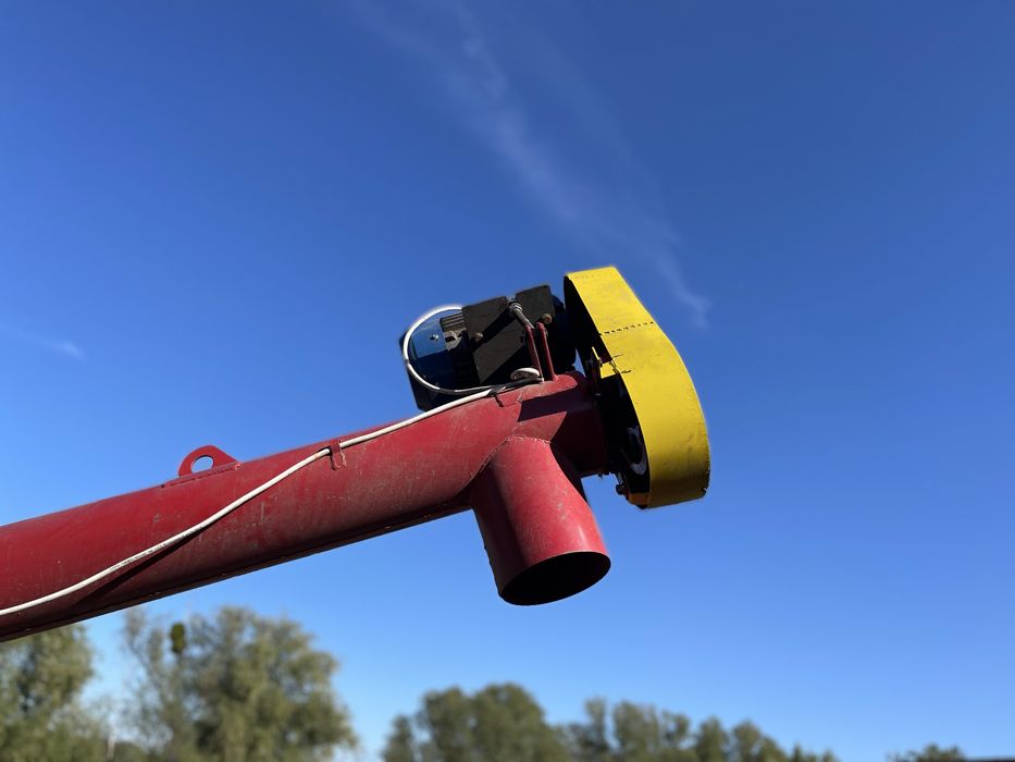 Завантажувач шнековий пересувний ЗШП-10 «шнек»