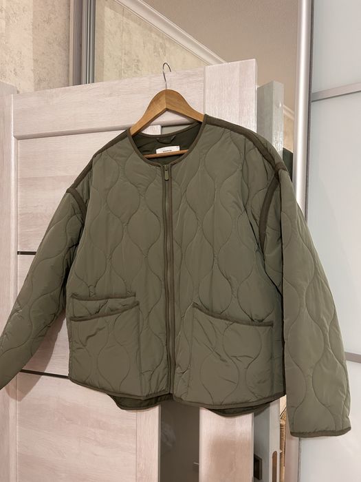 Продам куртку reserved