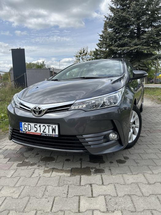 Toyota Corolla 2018 Niski Przebieg