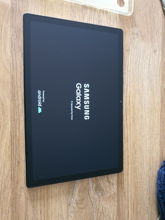 Samsung Galaxy Tab A8 X200 WiFi 4/64GB + 64GB karta 10,5" Szary