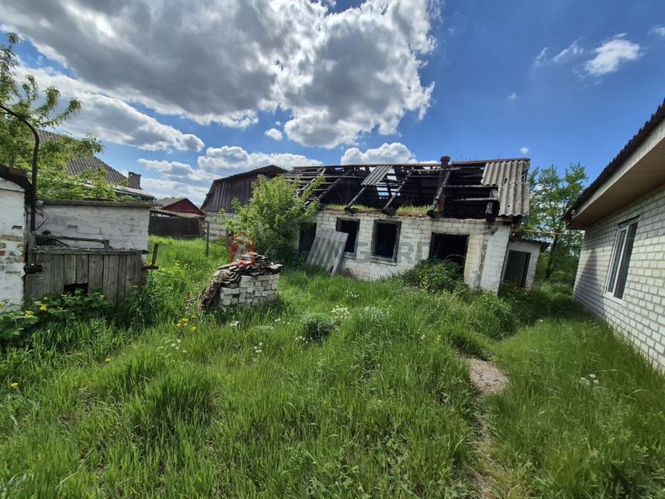 Терміновий продаж затишного будинку в селі Бузуків