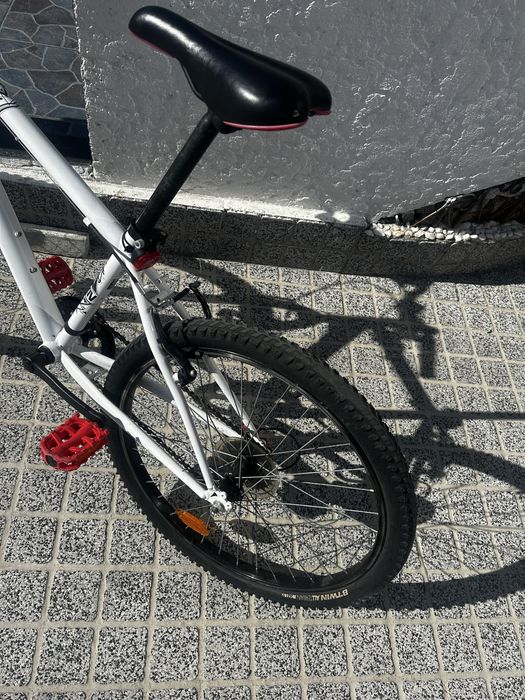 bicicleta usada em boas condicoes