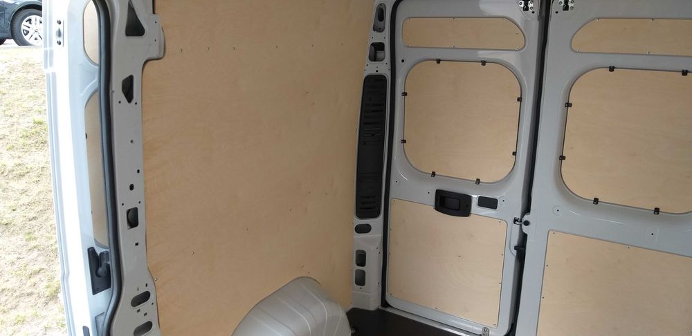 Zabudowa busa, zabudowy busów, ochrona przestrzeni ładunkowej Fiat