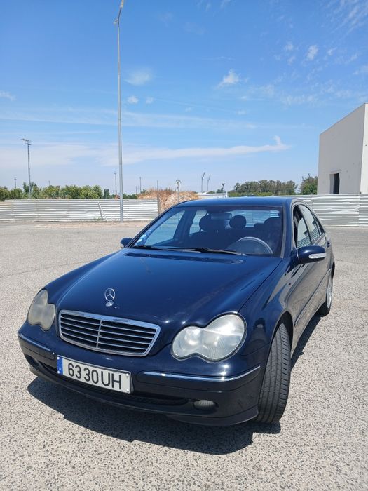 Mercedes-Benz ÓTIMO estado
