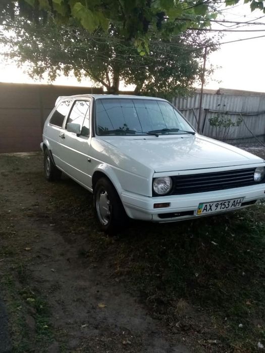 Гольф 2 1987р. 1,8 бензин