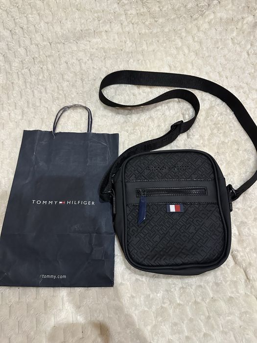 Сумка Tommy Hilfiger