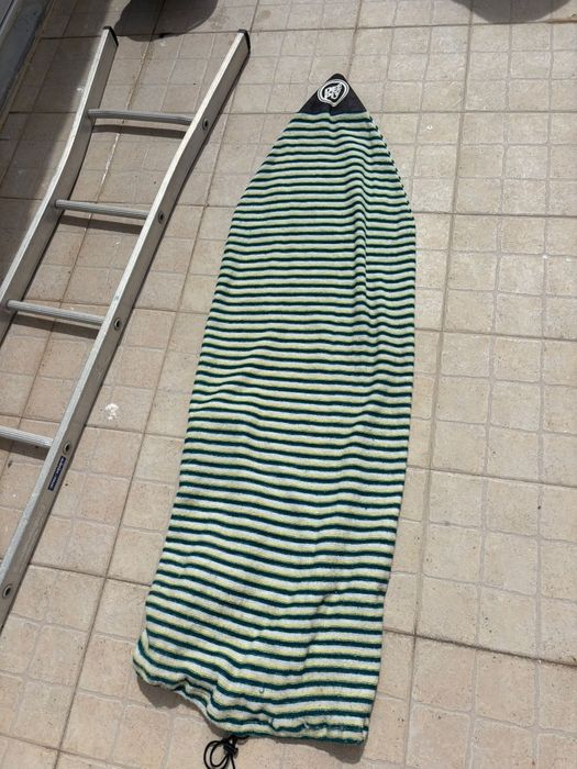 Prancha Surf 5'11" com Capas