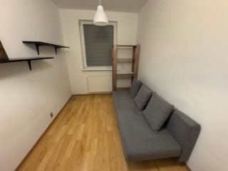 Pokój Ursus dla kobiety od maja