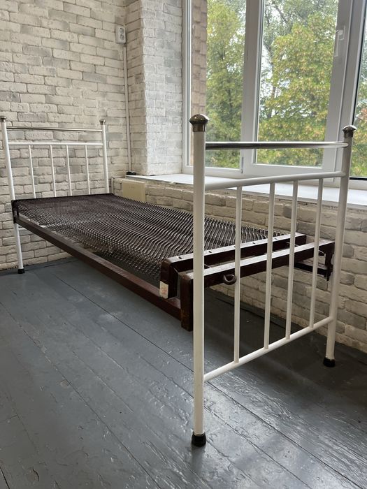 Ліжко односпальне, панцирне