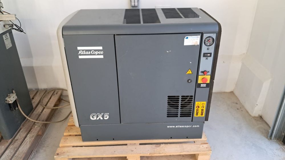 Kompresor śrubowy ATLAS  Copco GX5