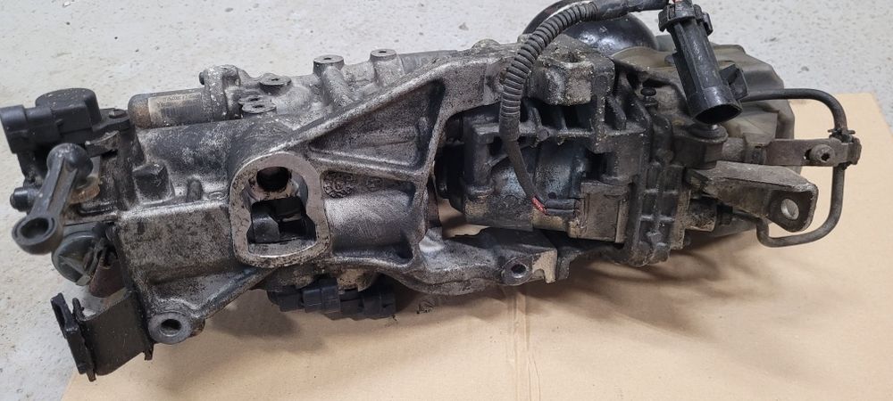 ** Sprzedam sterownik skrzyni Movano A Master II 2.5 **