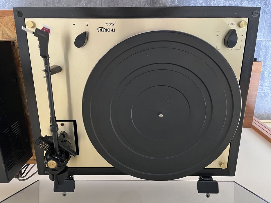 Gira discos Thorens TD 147 Jubilee