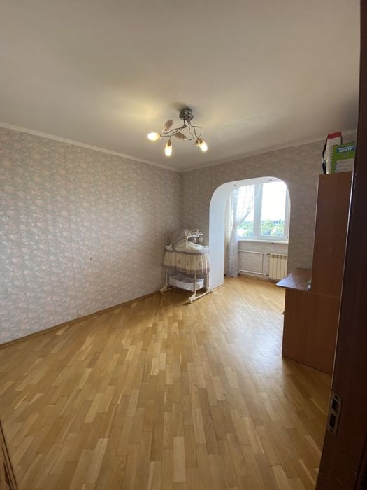 Продаж 3-кімнатної квартири | цегла | обмін 1км