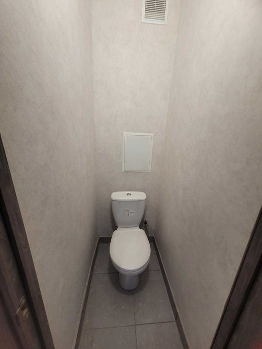 Продам 1к Святошинский р-н м Ак.городок вул Чернобильська буд 9-А