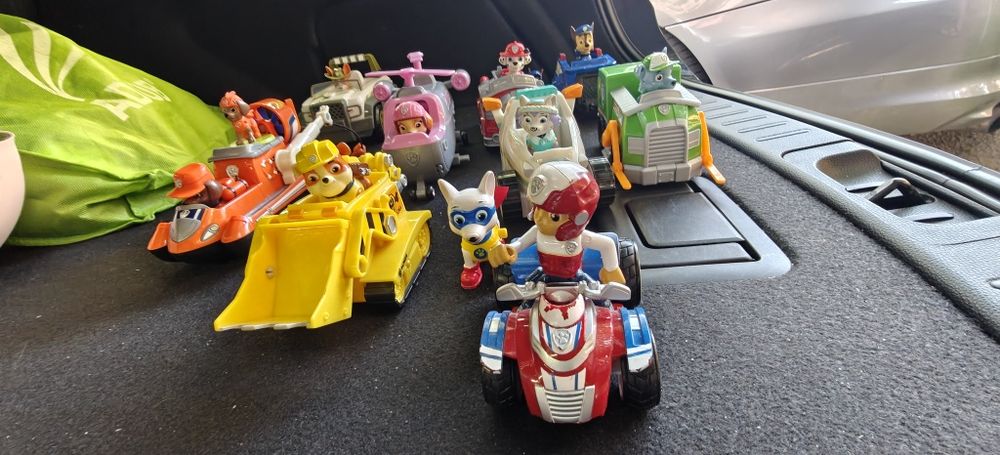 Psi patrol - figurki i pojazdy
