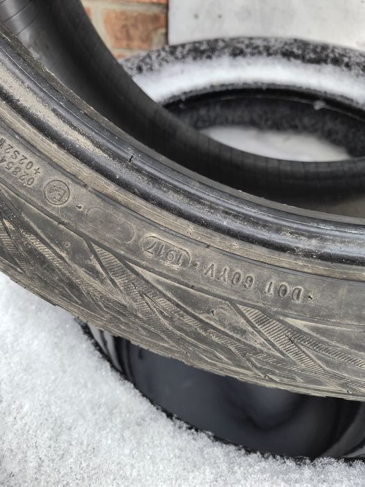Шини Nokian 275/45 R21