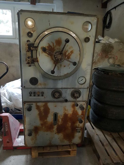 Autoklaw elektryczno-parowy poziomy Typ A7