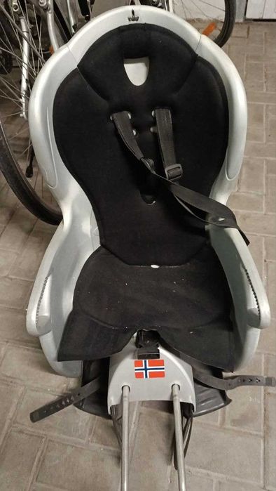 Fotelik rowerowy Hamax Kiss – do 22 kg