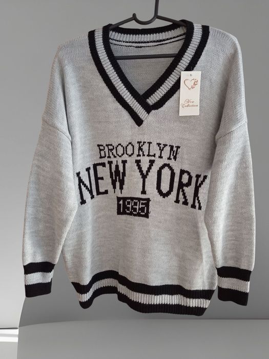 Sweter damski uniwersalny serek