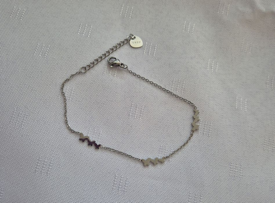 Bransoletka w motylki Vezzi stal chirurgiczna 21cm minimalistyczna