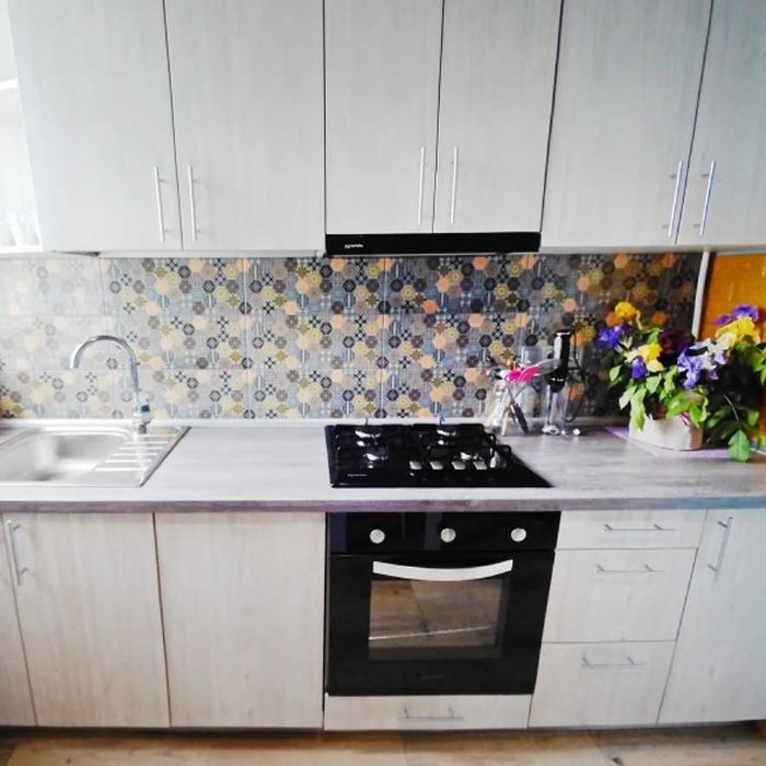 Сучасний хостел в самому центрі, метро Арсенальна