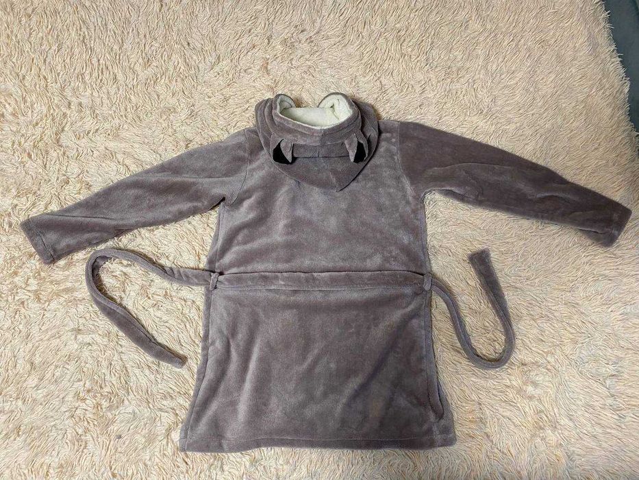 Продам халат на девочку!