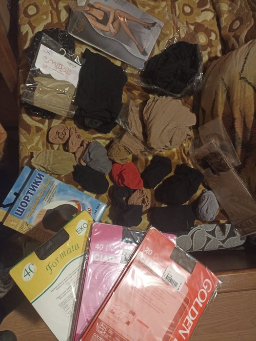 Капронові колготки різні