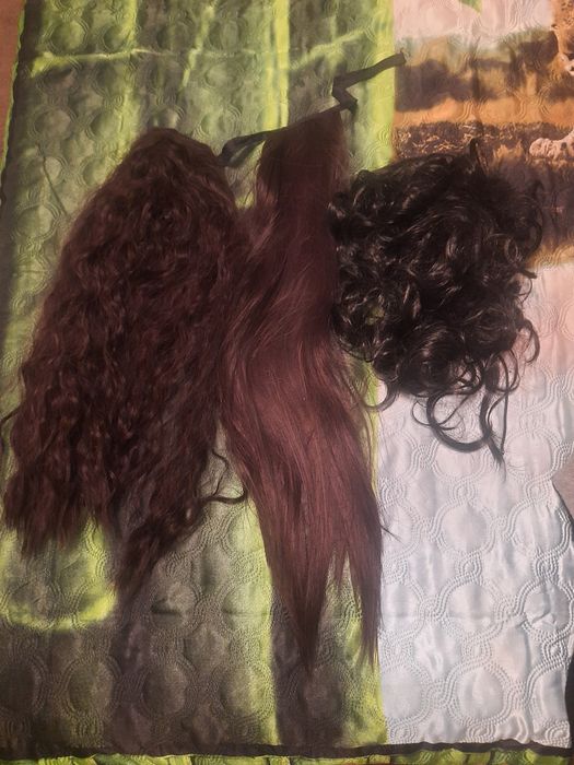 Продам хвости нові.