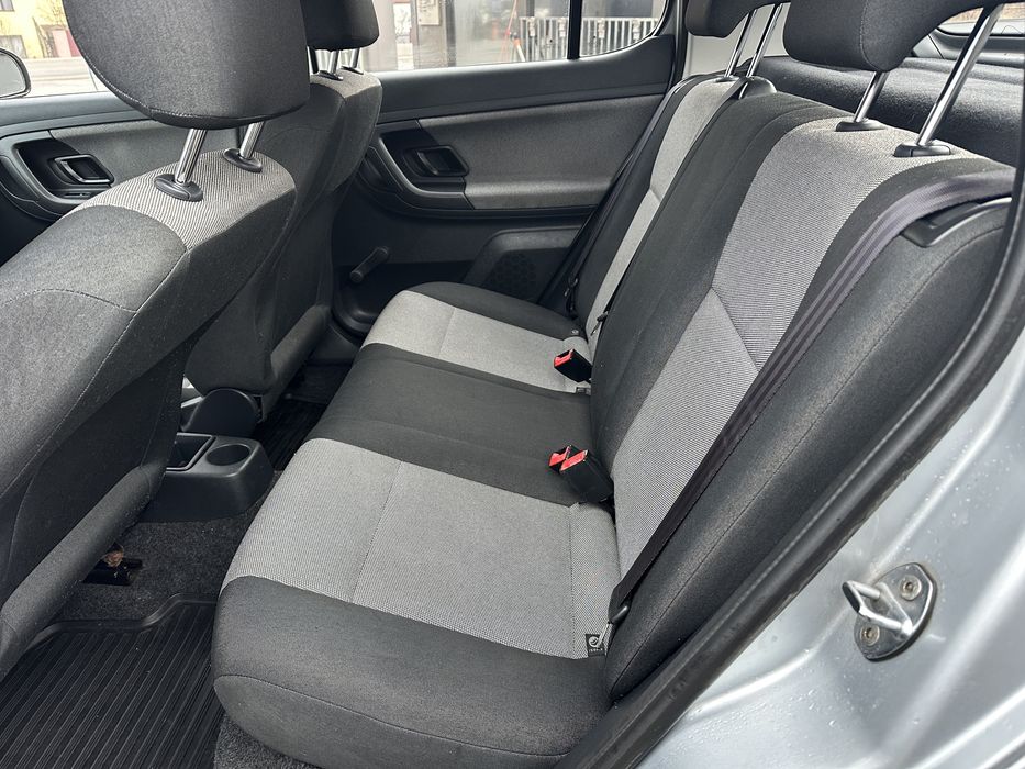 Skoda Fabia 1,2 бензин