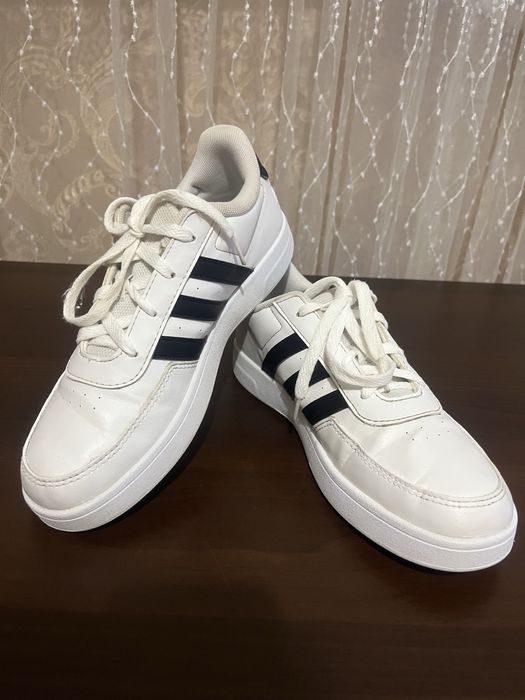 Жіночі кросівки, кеди Adidas Breaknet 2.0