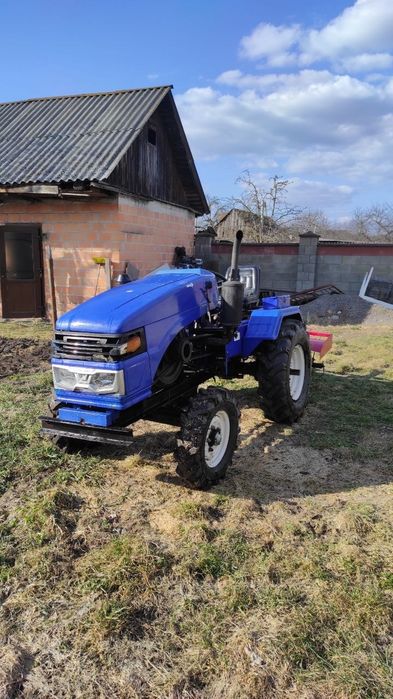Продам трактор форте 20 кс