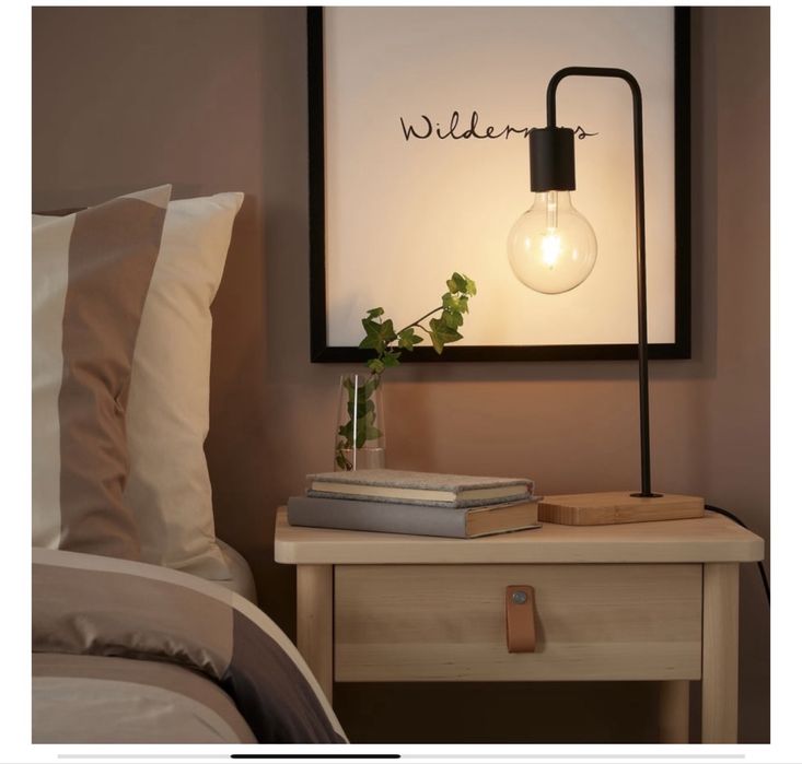 Candeeiro de mesa ikea