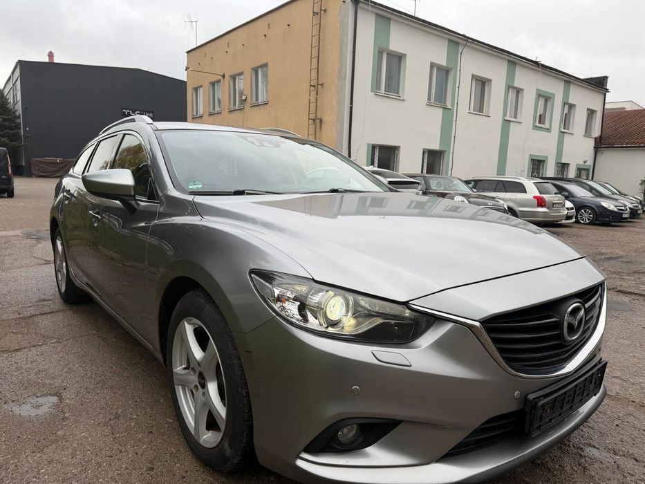 Mazda 6