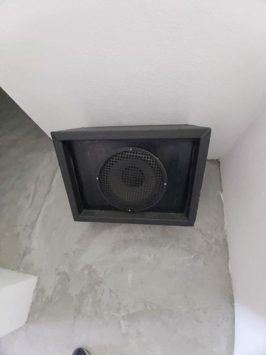 vendo um cabinet tube works