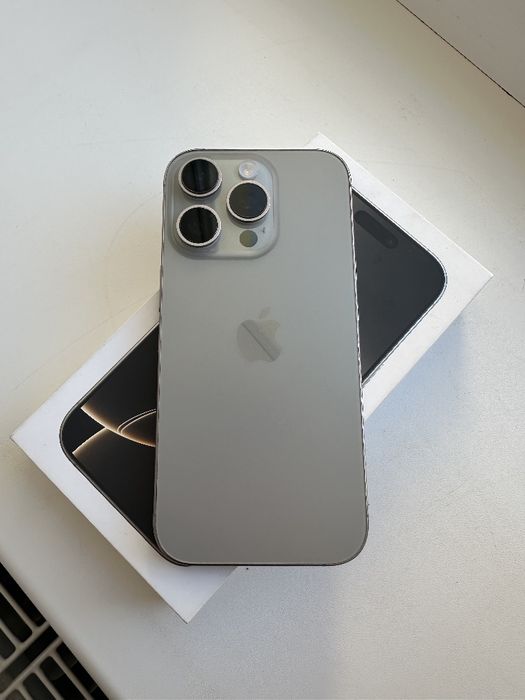 Продам телефон Iphone 16 pro 256 gb
