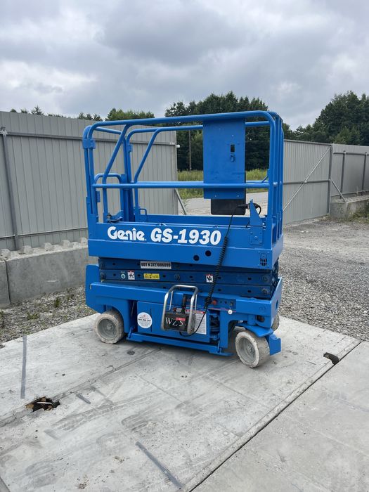 Podest podnośnik zwyżka WYNAJEM od 8m