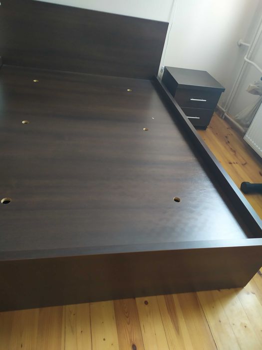 Łóżko 140x200 + 2 szafki nocne komplet | stan bardzo dobry | tanio