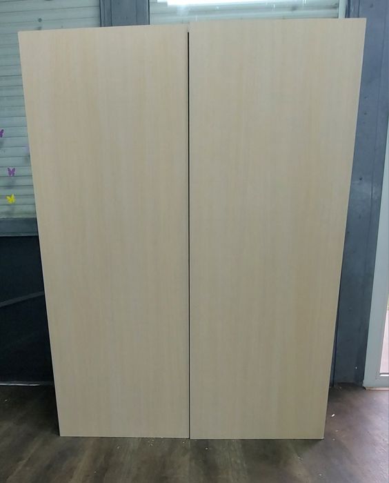 Шкаф подвесной  в офис